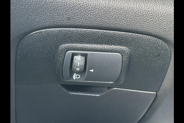 Renault Scénic 1.2 TCe Intens - Navigatie I Airco I 20 inch Sport velgen I 1/2 Leer I PDC/ LED I Dealer onderhouden Renault Scénic 1.2 TCe Intens - Navigatie I Airco I 20 inch Sport velgen I 1/2 Leer I PDC/ LED I Dealer onderhouden