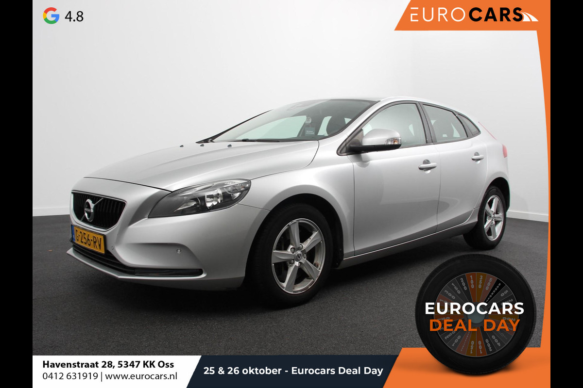 Volvo V40 1.5 T2 Automaat Momentum | Airco | Navigatie | Parkeersensoren | Lichtmetalen velgen | Bluetooth Volvo V40 1.5 T2 Automaat Momentum | Airco | Navigatie | Parkeersensoren | Lichtmetalen velgen | Bluetooth