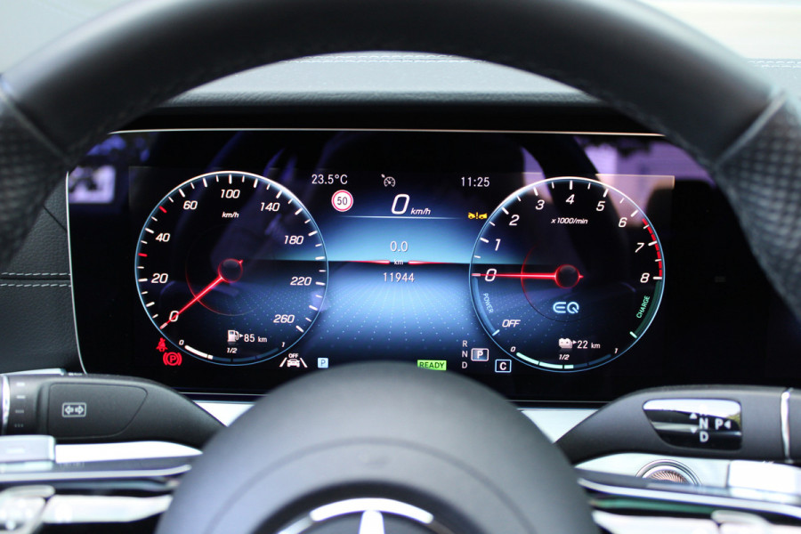 Mercedes-Benz E-Klasse 300 e AMG Line | NAP | BURMESTER | PANO | HUD | MEMORY | 360 | ACC | KEYLESS |