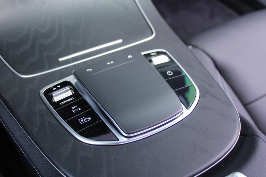 Mercedes-Benz E-Klasse 300 e AMG Line | NAP | BURMESTER | PANO | HUD | MEMORY | 360 | ACC | KEYLESS |