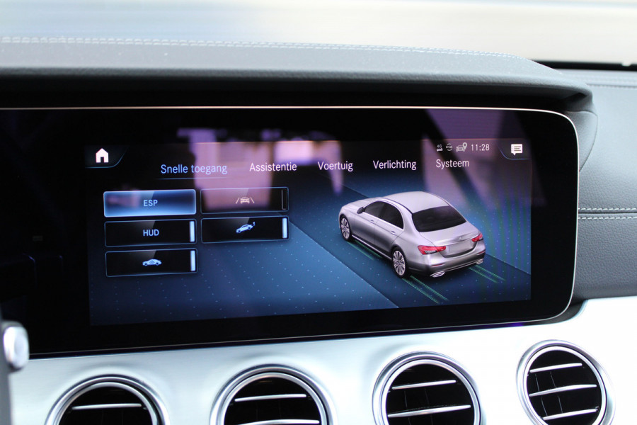 Mercedes-Benz E-Klasse 300 e AMG Line | NAP | BURMESTER | PANO | HUD | MEMORY | 360 | ACC | KEYLESS |