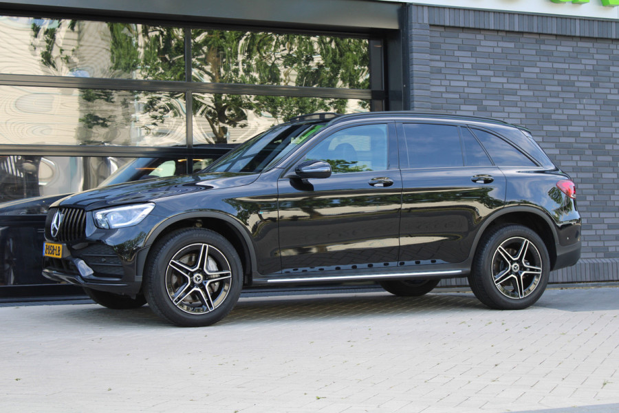 Mercedes-Benz GLC 300de 4MATIC Business Solution AMG | BTW! | PANO | BURMESTER | SFEER | DODEHOEK | ELEK.TREKHAAK |