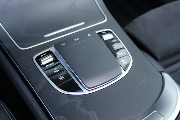 Mercedes-Benz GLC 300de 4MATIC Business Solution AMG | BTW! | PANO | BURMESTER | SFEER | DODEHOEK | ELEK.TREKHAAK |