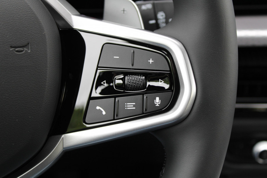 BMW 3 Serie Touring 330i xDrive | FACELIFT | BTW | M-SPORT | ACC | SFEER | CARPLAY | STOELVERW