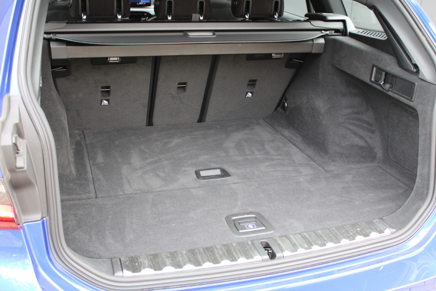 BMW 3 Serie Touring 330i xDrive | FACELIFT | BTW | M-SPORT | ACC | SFEER | CARPLAY | STOELVERW