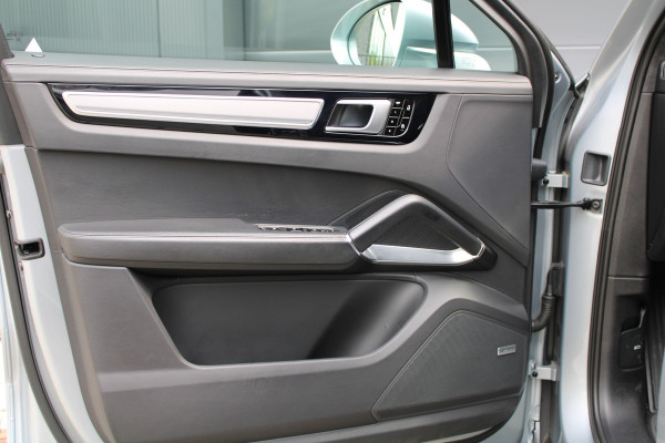 Porsche Cayenne Coupé 4.0 Turbo S E-Hybrid | HUD | VENTILATIE | SOFT-CLOSE | 360 | MEMORY | BOSE | KEYLESS | PDCC | Porsche Cayenne Coupé 4.0 Turbo S E-Hybrid | HUD | VENTILATIE | SOFT-CLOSE | 360 | MEMORY | BOSE | KEYLESS | PDCC |