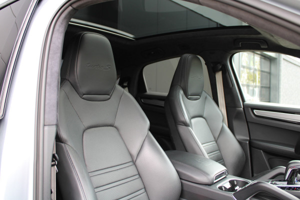 Porsche Cayenne Coupé 4.0 Turbo S E-Hybrid | HUD | VENTILATIE | SOFT-CLOSE | 360 | MEMORY | BOSE | KEYLESS | PDCC | Porsche Cayenne Coupé 4.0 Turbo S E-Hybrid | HUD | VENTILATIE | SOFT-CLOSE | 360 | MEMORY | BOSE | KEYLESS | PDCC |