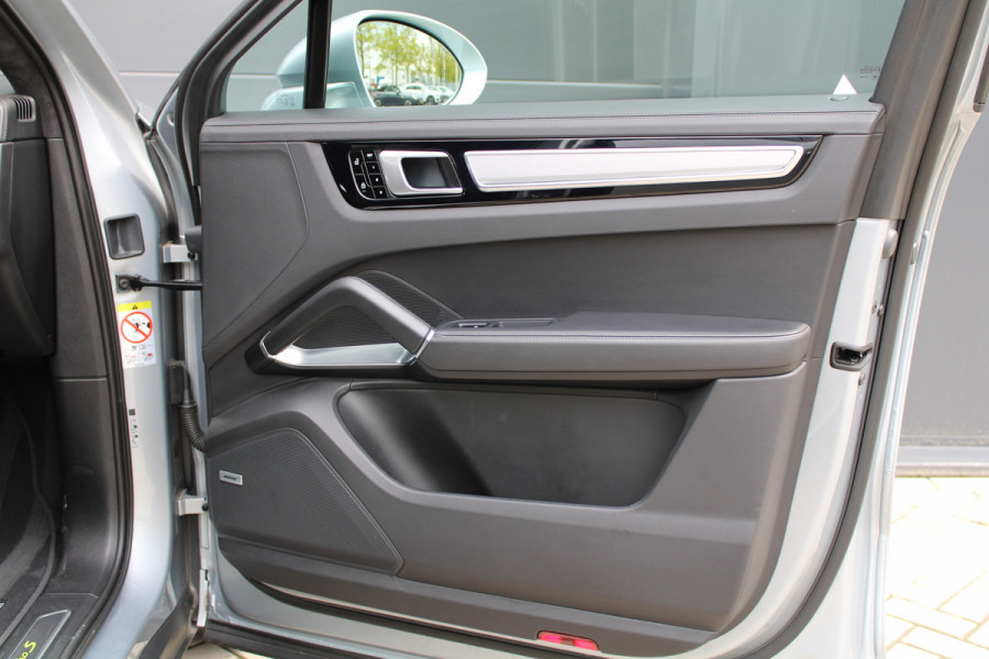 Porsche Cayenne Coupé 4.0 Turbo S E-Hybrid | HUD | VENTILATIE | SOFT-CLOSE | 360 | MEMORY | BOSE | KEYLESS | PDCC | Porsche Cayenne Coupé 4.0 Turbo S E-Hybrid | HUD | VENTILATIE | SOFT-CLOSE | 360 | MEMORY | BOSE | KEYLESS | PDCC |
