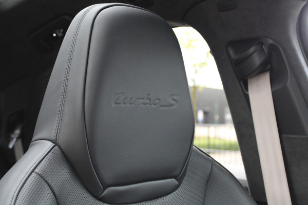 Porsche Cayenne Coupé 4.0 Turbo S E-Hybrid | HUD | VENTILATIE | SOFT-CLOSE | 360 | MEMORY | BOSE | KEYLESS | PDCC | Porsche Cayenne Coupé 4.0 Turbo S E-Hybrid | HUD | VENTILATIE | SOFT-CLOSE | 360 | MEMORY | BOSE | KEYLESS | PDCC |