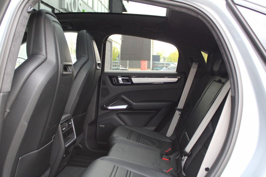 Porsche Cayenne Coupé 4.0 Turbo S E-Hybrid | HUD | VENTILATIE | SOFT-CLOSE | 360 | MEMORY | BOSE | KEYLESS | PDCC | Porsche Cayenne Coupé 4.0 Turbo S E-Hybrid | HUD | VENTILATIE | SOFT-CLOSE | 360 | MEMORY | BOSE | KEYLESS | PDCC |