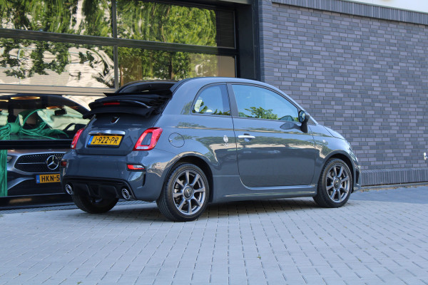 Abarth 500 1.4 T-Jet Abarth 595 70th Anniversary | NIEUWSTAAT! | UNIEK | SENSOREN ACHTER | DEALER ONDERHOUDEN |