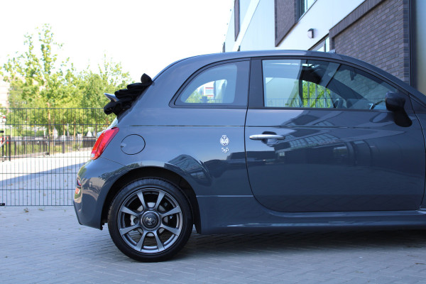 Abarth 500 1.4 T-Jet Abarth 595 70th Anniversary | NIEUWSTAAT! | UNIEK | SENSOREN ACHTER | DEALER ONDERHOUDEN |