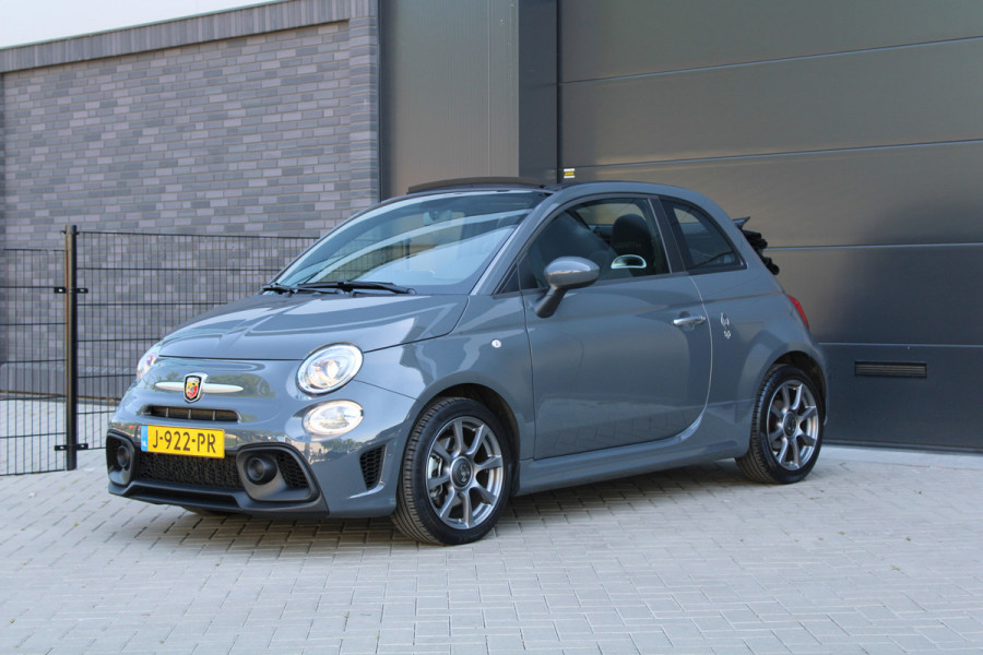 Abarth 500 1.4 T-Jet Abarth 595 70th Anniversary | NIEUWSTAAT! | UNIEK | SENSOREN ACHTER | DEALER ONDERHOUDEN |