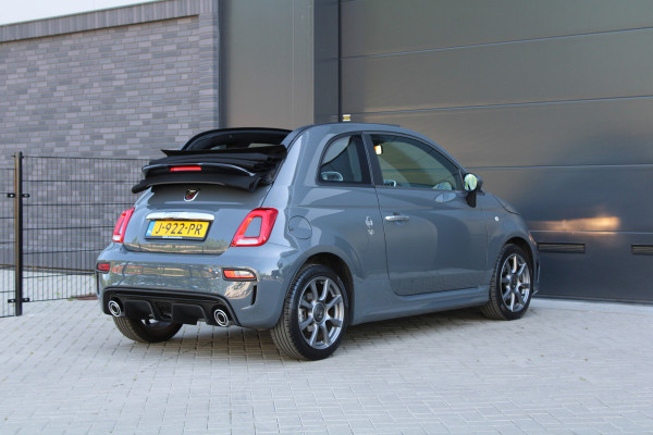 Abarth 500 1.4 T-Jet Abarth 595 70th Anniversary | NIEUWSTAAT! | UNIEK | SENSOREN ACHTER | DEALER ONDERHOUDEN |