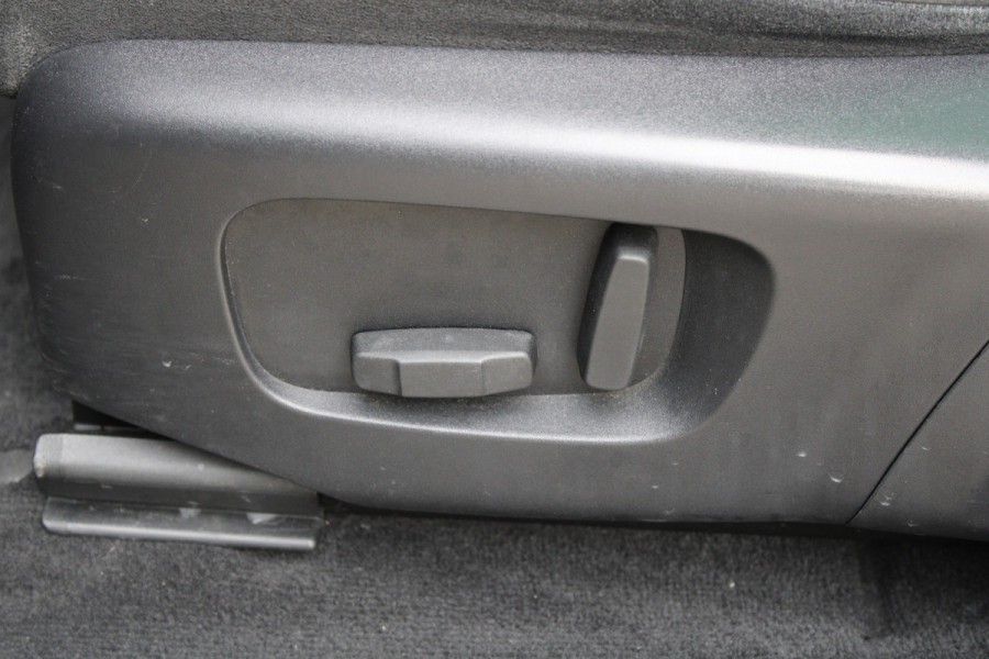 Land Rover Range Rover Evoque 2.0 D180 AWD R-Dynamic S | BTW | PANORAMADAK | KEYLESS | DODE HOEK | CAMERA | DEALER ONDH |