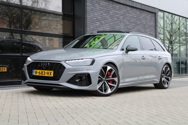 Audi RS4 Avant 2.9 TFSI RS 4 quattro | BTW | KERAMISCH | HUD | MASSAGE | RS-ZETELS | 360 | B&O | PANO | Audi RS4 Avant 2.9 TFSI RS 4 quattro | BTW | KERAMISCH | HUD | MASSAGE | RS-ZETELS | 360 | B&O | PANO |