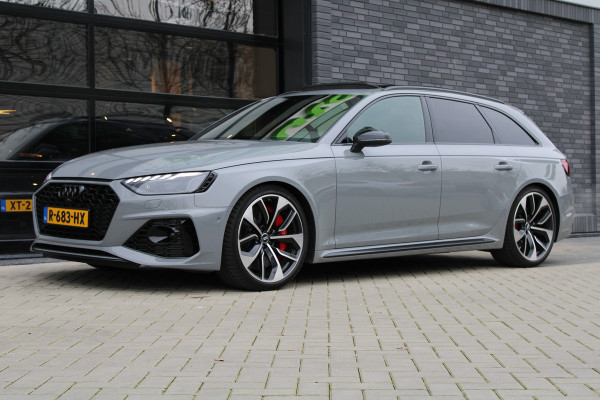 Audi RS4 Avant 2.9 TFSI RS 4 quattro | BTW | KERAMISCH | HUD | MASSAGE | RS-ZETELS | 360 | B&O | PANO | Audi RS4 Avant 2.9 TFSI RS 4 quattro | BTW | KERAMISCH | HUD | MASSAGE | RS-ZETELS | 360 | B&O | PANO |