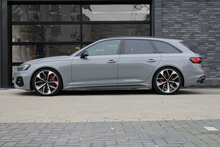 Audi RS4 Avant 2.9 TFSI RS 4 quattro | BTW | KERAMISCH | HUD | MASSAGE | RS-ZETELS | 360 | B&O | PANO | Audi RS4 Avant 2.9 TFSI RS 4 quattro | BTW | KERAMISCH | HUD | MASSAGE | RS-ZETELS | 360 | B&O | PANO |
