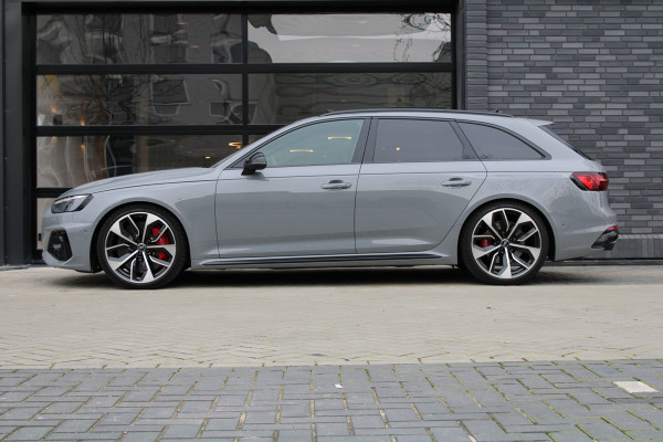 Audi RS4 Avant 2.9 TFSI RS 4 quattro | BTW | KERAMISCH | HUD | MASSAGE | RS-ZETELS | 360 | B&O | PANO | Audi RS4 Avant 2.9 TFSI RS 4 quattro | BTW | KERAMISCH | HUD | MASSAGE | RS-ZETELS | 360 | B&O | PANO |