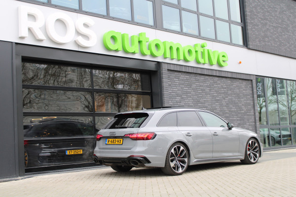 Audi RS4 Avant 2.9 TFSI RS 4 quattro | BTW | KERAMISCH | HUD | MASSAGE | RS-ZETELS | 360 | B&O | PANO | Audi RS4 Avant 2.9 TFSI RS 4 quattro | BTW | KERAMISCH | HUD | MASSAGE | RS-ZETELS | 360 | B&O | PANO |