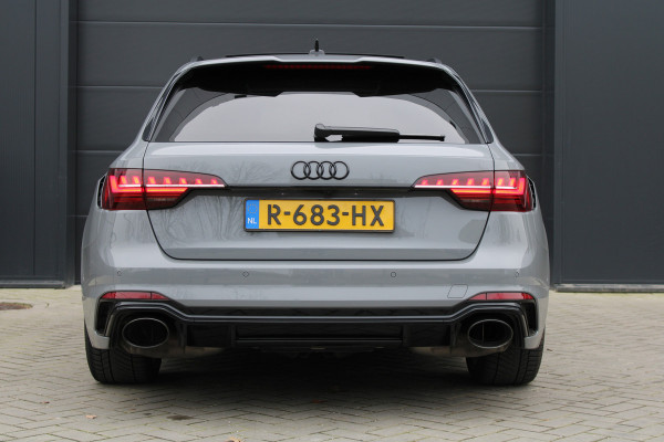 Audi RS4 Avant 2.9 TFSI RS 4 quattro | BTW | KERAMISCH | HUD | MASSAGE | RS-ZETELS | 360 | B&O | PANO | Audi RS4 Avant 2.9 TFSI RS 4 quattro | BTW | KERAMISCH | HUD | MASSAGE | RS-ZETELS | 360 | B&O | PANO |