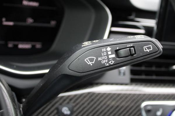 Audi RS4 Avant 2.9 TFSI RS 4 quattro | BTW | KERAMISCH | HUD | MASSAGE | RS-ZETELS | 360 | B&O | PANO | Audi RS4 Avant 2.9 TFSI RS 4 quattro | BTW | KERAMISCH | HUD | MASSAGE | RS-ZETELS | 360 | B&O | PANO |