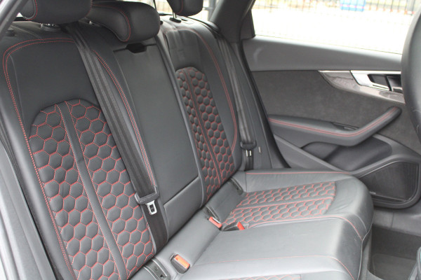 Audi RS4 Avant 2.9 TFSI RS 4 quattro | BTW | KERAMISCH | HUD | MASSAGE | RS-ZETELS | 360 | B&O | PANO | Audi RS4 Avant 2.9 TFSI RS 4 quattro | BTW | KERAMISCH | HUD | MASSAGE | RS-ZETELS | 360 | B&O | PANO |
