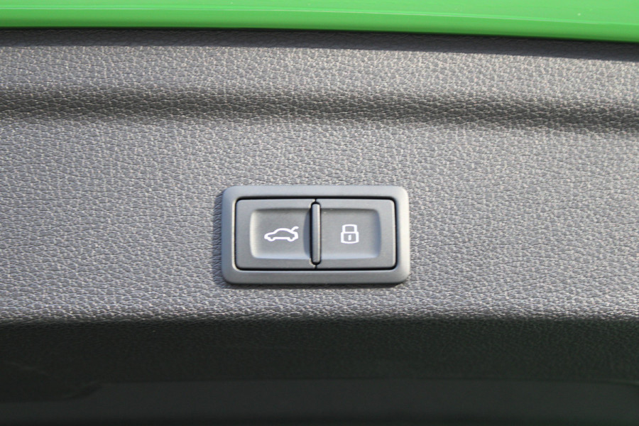 Audi Q3 Sportback 45 TFSI e S Edition | BTW | S-LINE | PANO | CAMERA | SONOS | STOELVERWARMING |