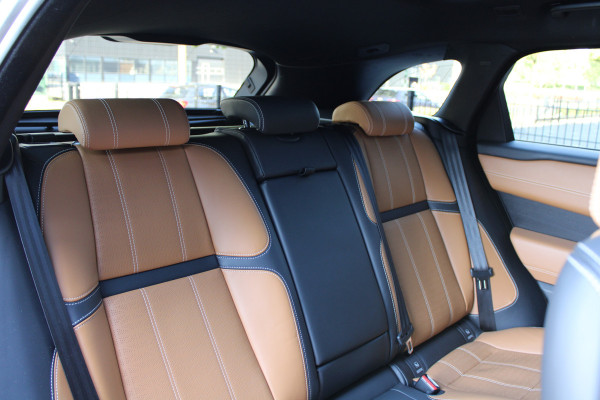 Land Rover Range Rover Velar 2.0 I4 Turbo AWD R-Dynamic HSE | NAP | VOL! | MASSAGE | STOELKOELING | HUD | LUCHTVERING | STUURVERW |