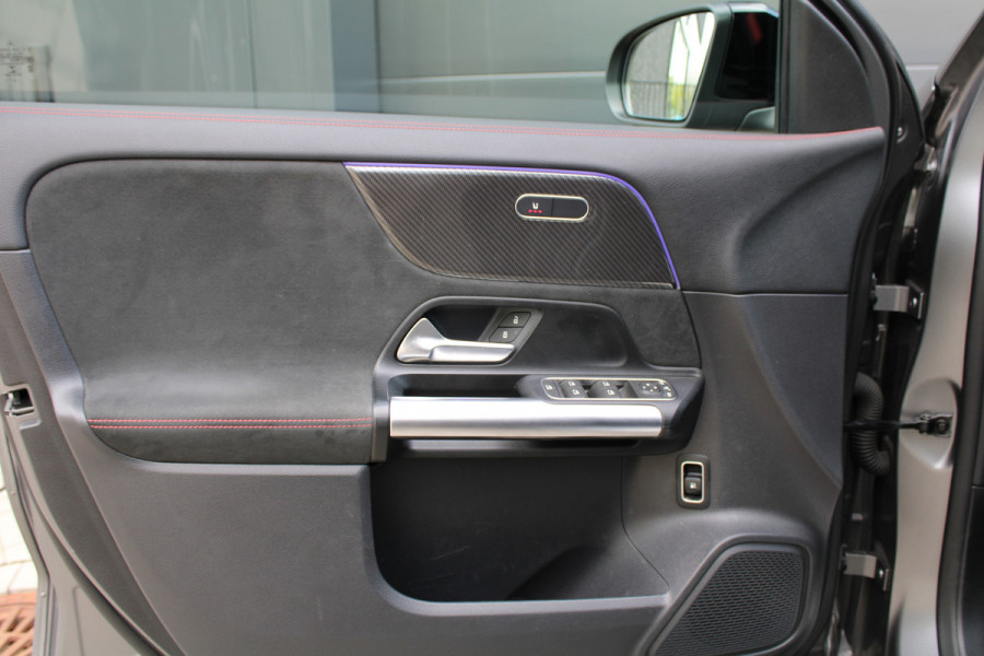 Mercedes-Benz GLA 250 e Business Solution AMG Limited | NAP! | BTW | PANO | MAGNO | ACC | SFEER | ELEK TREKHAAK | DODE HOEK |
