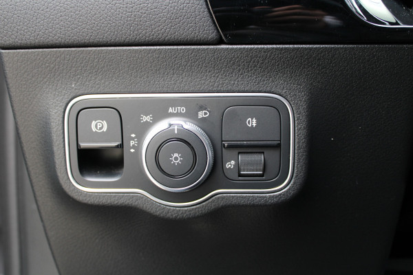 Mercedes-Benz GLA 250 e Business Solution AMG Limited | NAP! | BTW | PANO | MAGNO | ACC | SFEER | ELEK TREKHAAK | DODE HOEK |