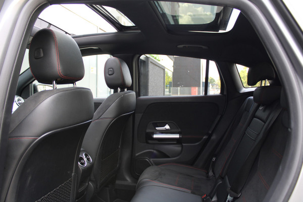Mercedes-Benz GLA 250 e Business Solution AMG Limited | NAP! | BTW | PANO | MAGNO | ACC | SFEER | ELEK TREKHAAK | DODE HOEK |
