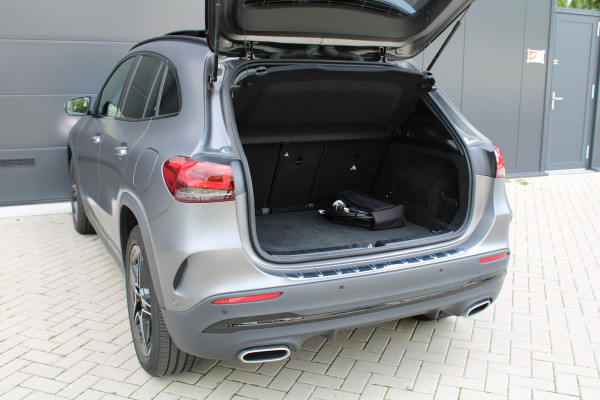 Mercedes-Benz GLA 250 e Business Solution AMG Limited | NAP! | BTW | PANO | MAGNO | ACC | SFEER | ELEK TREKHAAK | DODE HOEK |