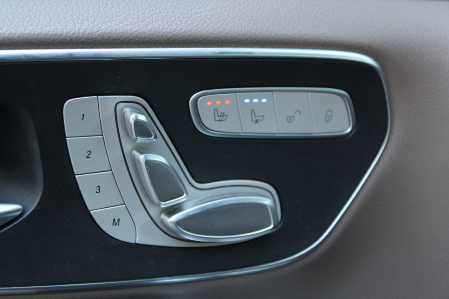 Mercedes-Benz V-Klasse 300d Extra Lang DC Avantgarde Edition | EX BTW | 4-MATIC | VOL! | AMG | BURMESTER | KOELKAST | MEMORY | STOELKOELING | ACC | TREKHAAK | SNOEK |