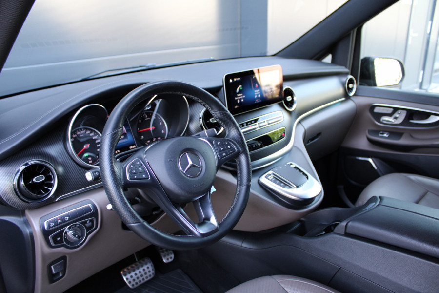 Mercedes-Benz V-Klasse 300d Extra Lang DC Avantgarde Edition | EX BTW | 4-MATIC | VOL! | AMG | BURMESTER | KOELKAST | MEMORY | STOELKOELING | ACC | TREKHAAK | SNOEK |
