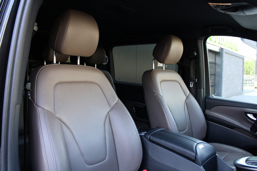 Mercedes-Benz V-Klasse 300d Extra Lang DC Avantgarde Edition | EX BTW | 4-MATIC | VOL! | AMG | BURMESTER | KOELKAST | MEMORY | STOELKOELING | ACC | TREKHAAK | SNOEK |
