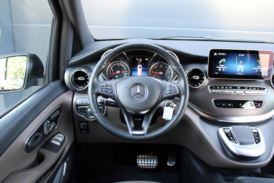 Mercedes-Benz V-Klasse 300d Extra Lang DC Avantgarde Edition | EX BTW | 4-MATIC | VOL! | AMG | BURMESTER | KOELKAST | MEMORY | STOELKOELING | ACC | TREKHAAK | SNOEK |