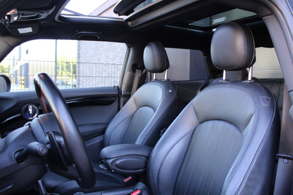 MINI Mini 2.0 John Cooper Works | NAP! | 1E EIG | PANO | H/K | HUD | CAMERA | STOELVERWARMING |