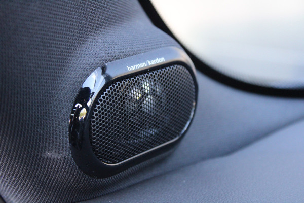 MINI Mini 2.0 John Cooper Works | NAP! | 1E EIG | PANO | H/K | HUD | CAMERA | STOELVERWARMING |