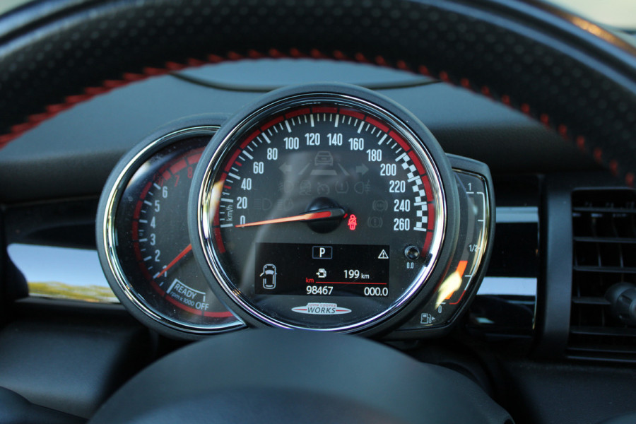 MINI Mini 2.0 John Cooper Works | NAP! | 1E EIG | PANO | H/K | HUD | CAMERA | STOELVERWARMING |