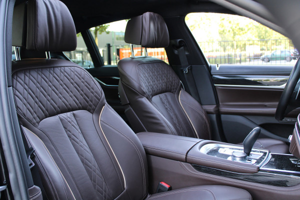 BMW 7 Serie 740e iPerformance High Executive | M-SPORT | PANO | ACC | MEMORY | H/K | 360 | HUD | BMW 7 Serie 740e iPerformance High Executive | M-SPORT | PANO | ACC | MEMORY | H/K | 360 | HUD |