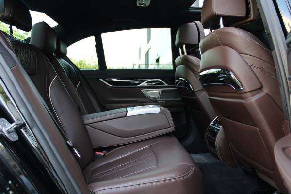 BMW 7 Serie 740e iPerformance High Executive | M-SPORT | PANO | ACC | MEMORY | H/K | 360 | HUD | BMW 7 Serie 740e iPerformance High Executive | M-SPORT | PANO | ACC | MEMORY | H/K | 360 | HUD |