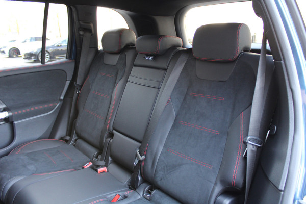 Mercedes-Benz Glb 180 AMG Line | BTW | CAMERA | CRUISE | SFEER |