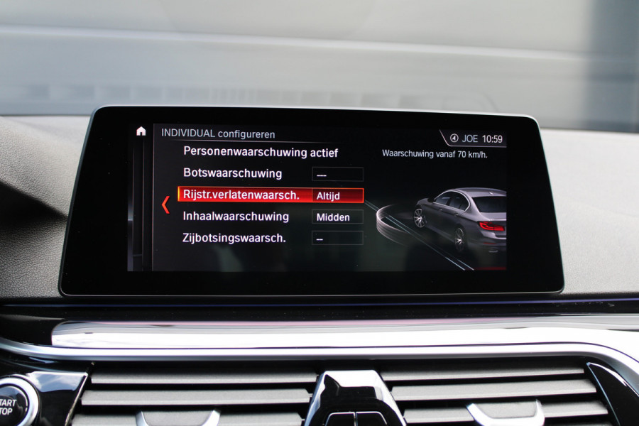 BMW 5 Serie 530e iPerformance High Executive | DEALER ONDR | 360 | HUD | DODE HOEK | SFEERVERLICHTING |