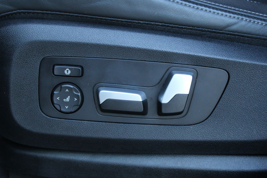 BMW X6 xDrive40i M-SPORT | PANO | MEMORY | SKY LOUNGE | LED | SFEER | BEKERVERKOELING |