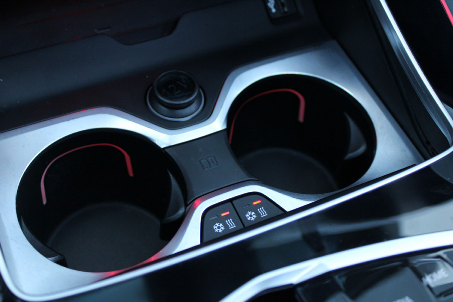 BMW X6 xDrive40i M-SPORT | PANO | MEMORY | SKY LOUNGE | LED | SFEER | BEKERVERKOELING |