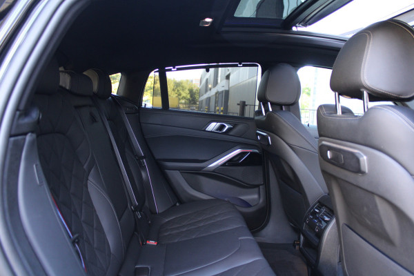 BMW X6 xDrive40i M-SPORT | PANO | MEMORY | SKY LOUNGE | LED | SFEER | BEKERVERKOELING |