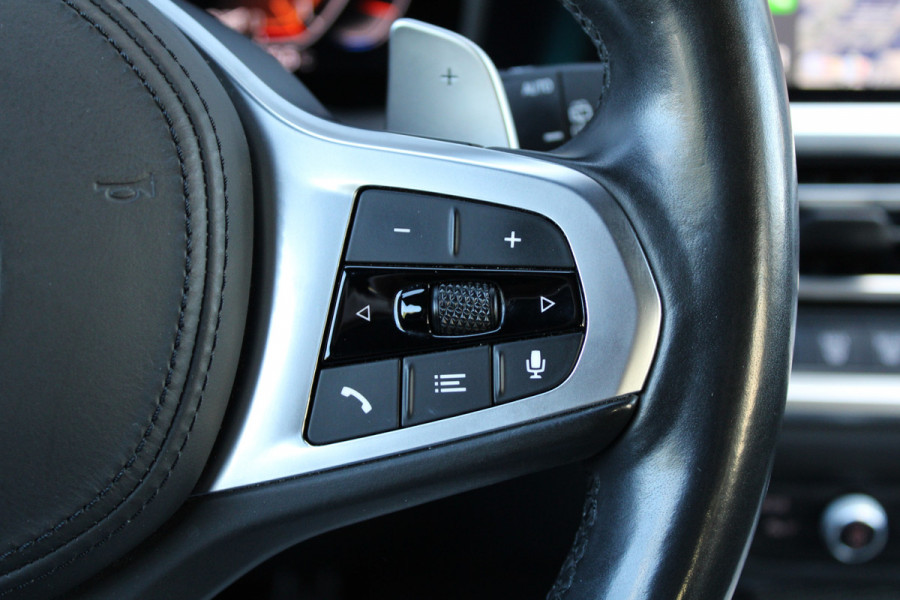BMW 3 Serie Touring 320i High Executive Edition | NAP | M-SPORT | HUD | LEDER | CAMERA | TREKHAAK | LED | TANZANITE BLUE |