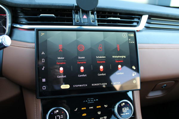 Jaguar F-Pace 5.0 V8 S/C AWD SVR | UNIEK! | DEALER OND | HUD | 360 | STOELKOELING | ELEK TREKHAAK | MERIDIAN | Jaguar F-Pace 5.0 V8 S/C AWD SVR | UNIEK! | DEALER OND | HUD | 360 | STOELKOELING | ELEK TREKHAAK | MERIDIAN |