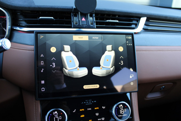 Jaguar F-Pace 5.0 V8 S/C AWD SVR | UNIEK! | DEALER OND | HUD | 360 | STOELKOELING | ELEK TREKHAAK | MERIDIAN | Jaguar F-Pace 5.0 V8 S/C AWD SVR | UNIEK! | DEALER OND | HUD | 360 | STOELKOELING | ELEK TREKHAAK | MERIDIAN |